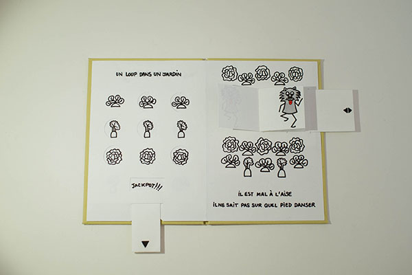 Projet de livre pop-up "Variation pour un loup et un jardin potager", tirettes sorties