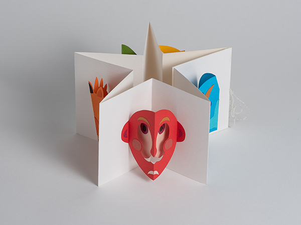 Livre d'artiste Leporello Masques plié en étoile